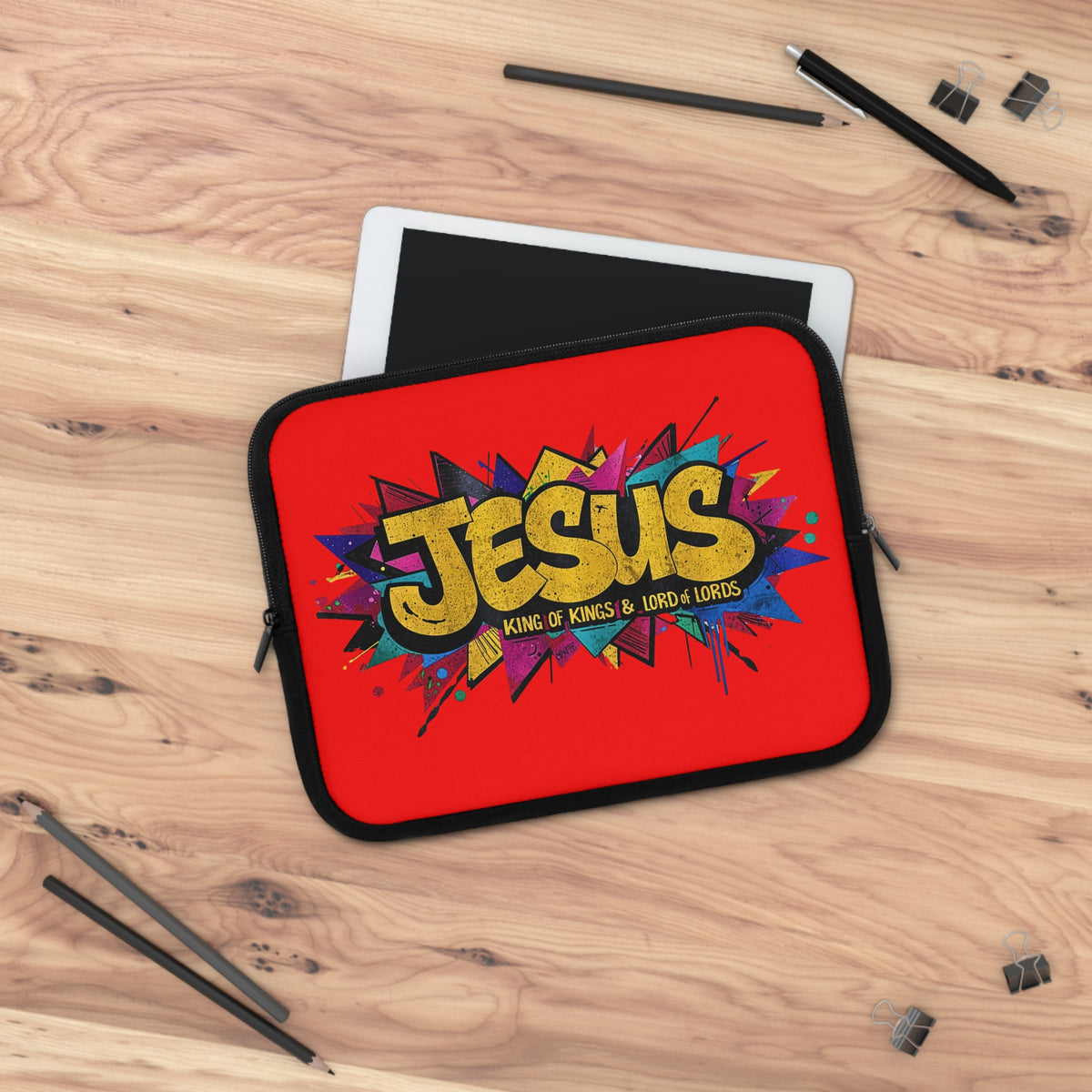 JESUS KING OF KINGS & LORD OF LORDS! Urban Graffiti Laptop & Tablet Sleeve RED